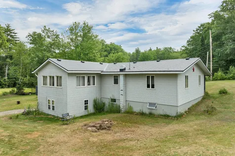 10 Lavalley Road Sanford ME 04073
