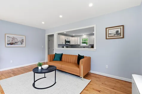 54 Glenwood Avenue Saco ME 04072