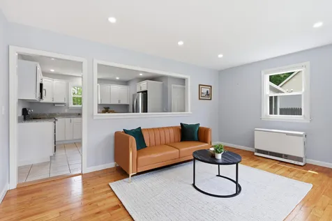 54 Glenwood Avenue Saco ME 04072