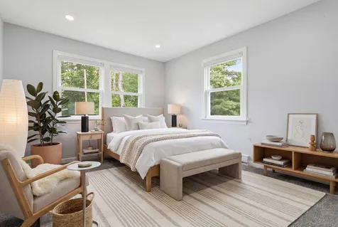 54 Glenwood Avenue Saco ME 04072
