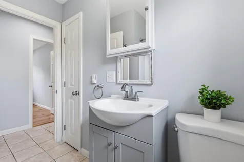 54 Glenwood Avenue Saco ME 04072
