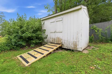54 Glenwood Avenue Saco ME 04072