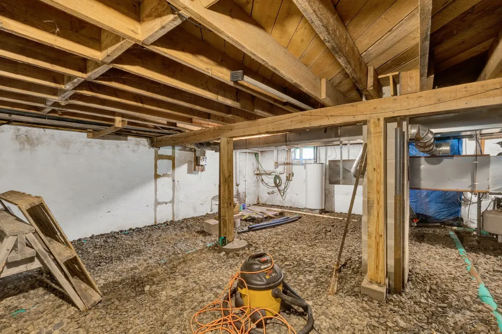 166 Jackman Road Rockwood T1 R1 Nbkp ME 04478