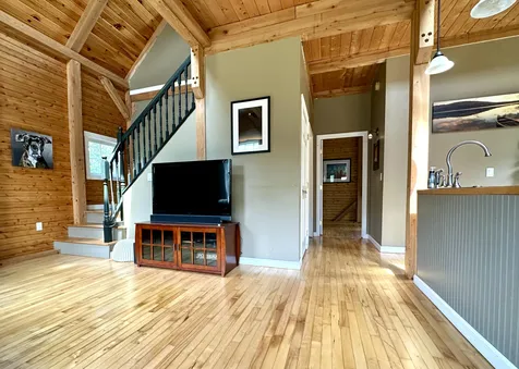 52 Greystone Lane Brunswick ME 04011