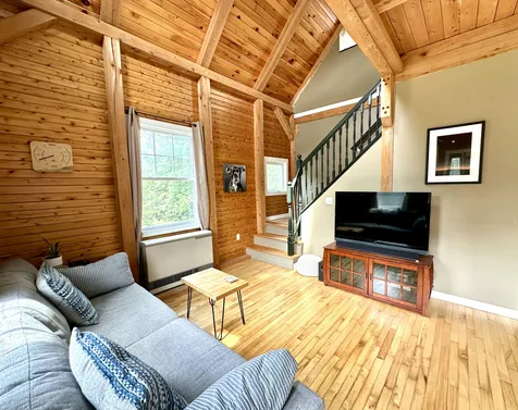 52 Greystone Lane Brunswick ME 04011