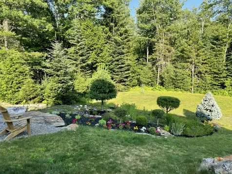 52 Greystone Lane Brunswick ME 04011