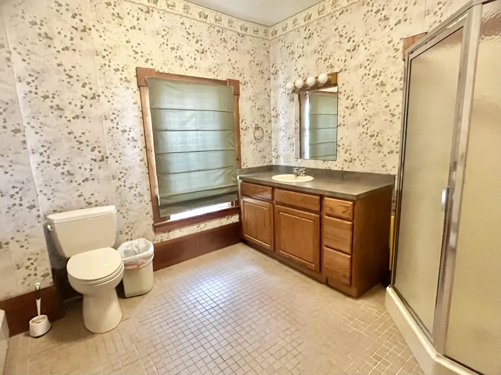 128 Old Airline Road Aurora ME 04408
