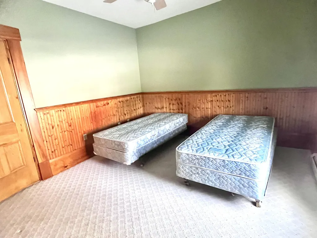 128 Old Airline Road Aurora ME 04408