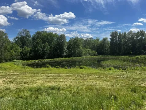 128 Old Airline Road Aurora ME 04408