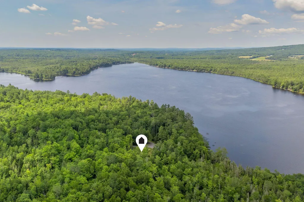 33 Pondview Court Pittsfield ME 04967