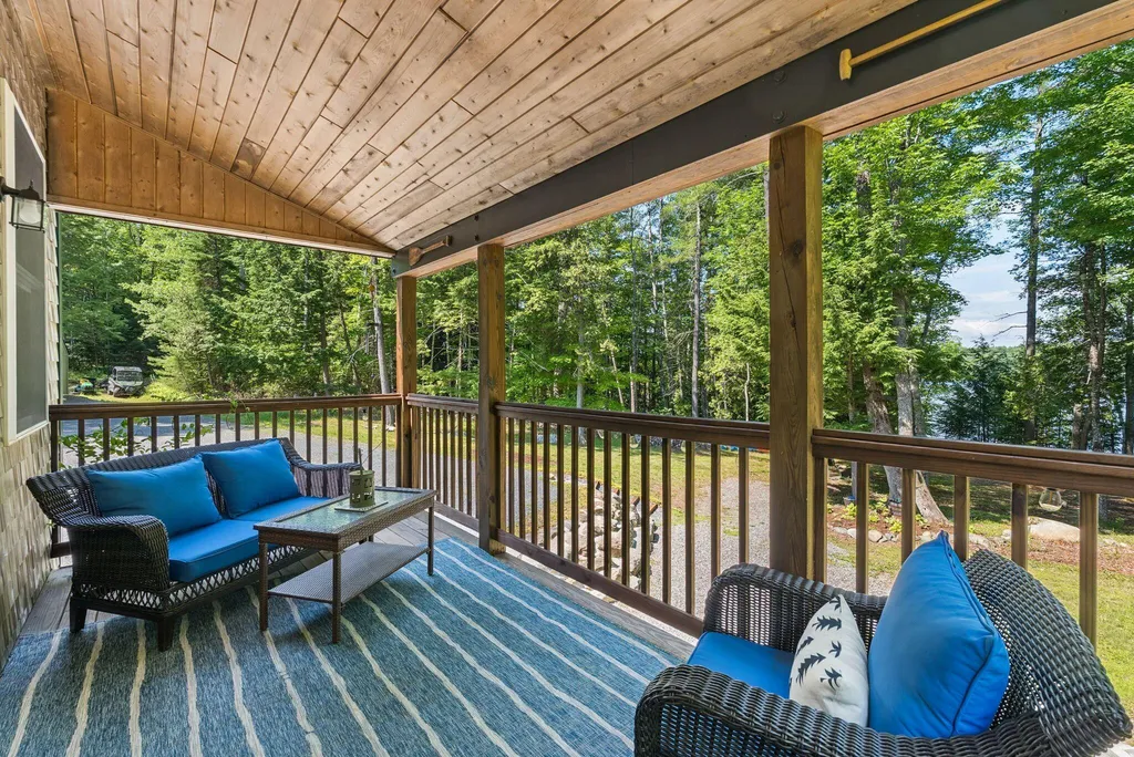 33 Pondview Court Pittsfield ME 04967