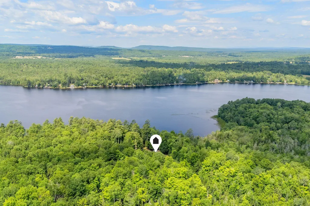 33 Pondview Court Pittsfield ME 04967