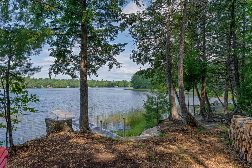33 Pondview Court Pittsfield ME 04967