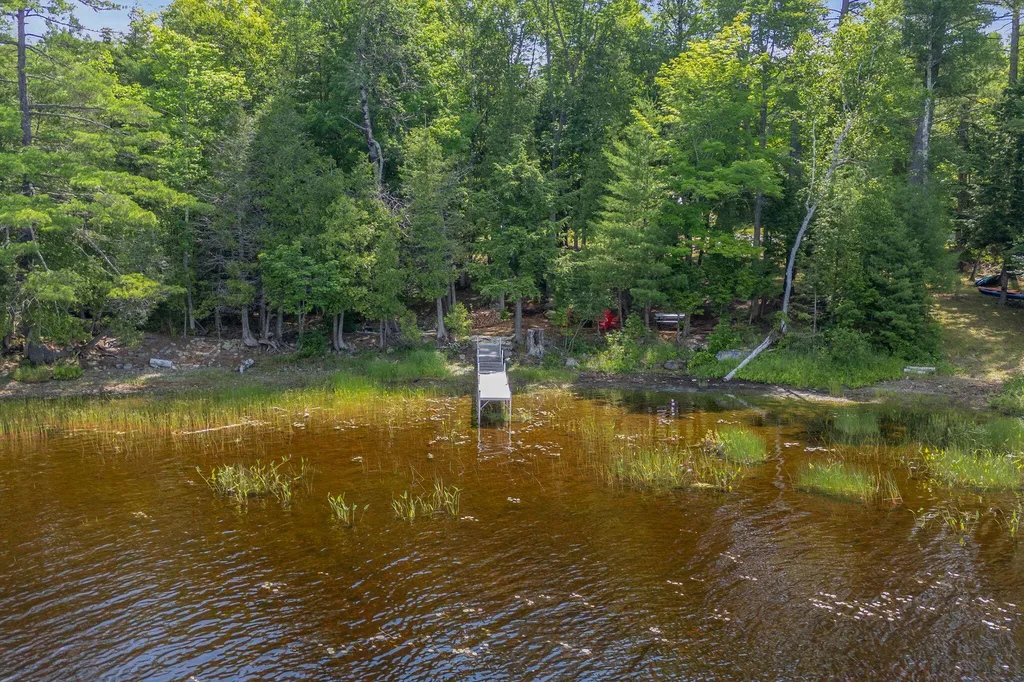 33 Pondview Court Pittsfield ME 04967