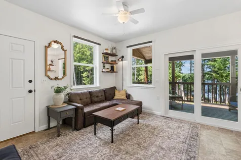 33 Pondview Court Pittsfield ME 04967