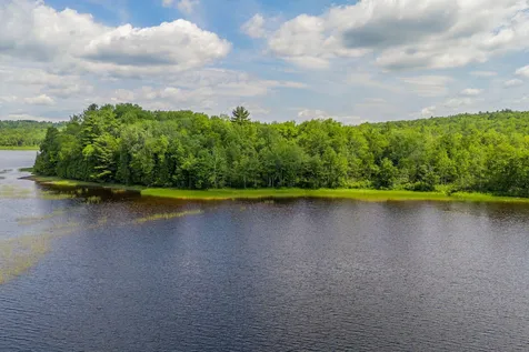 33 Pondview Court Pittsfield ME 04967