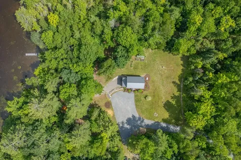 33 Pondview Court Pittsfield ME 04967