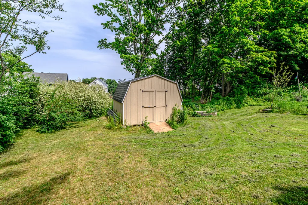 379 Middle Street Bath ME 04530