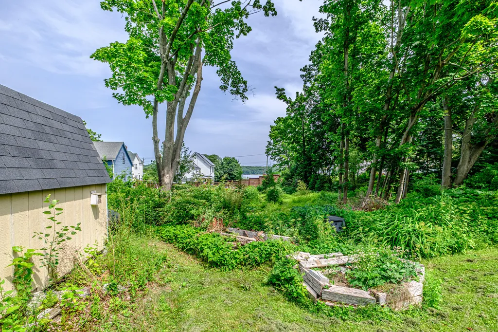 379 Middle Street Bath ME 04530