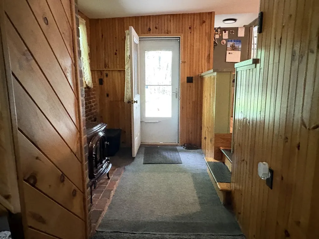 332 West Street Rockport ME 04856