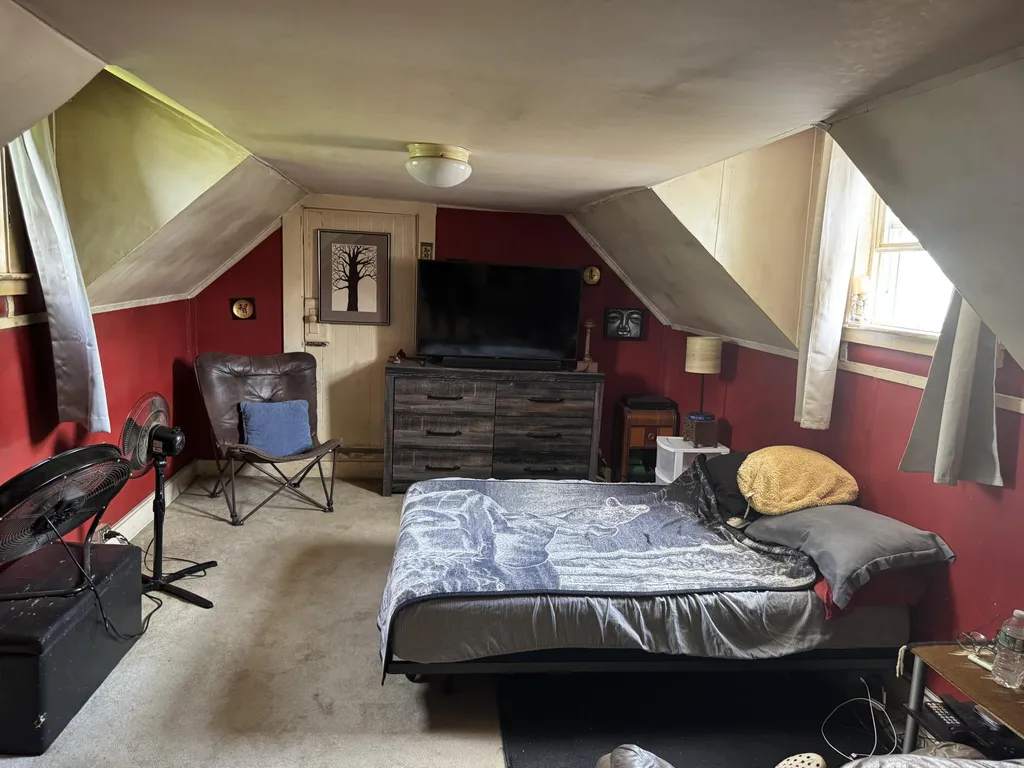 63 Washington Street Augusta ME 04330