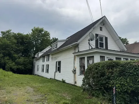 63 Washington Street Augusta ME 04330