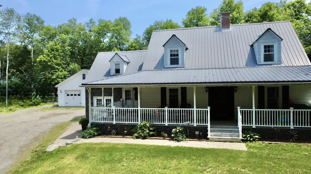269 Main Street Lincoln ME 04457