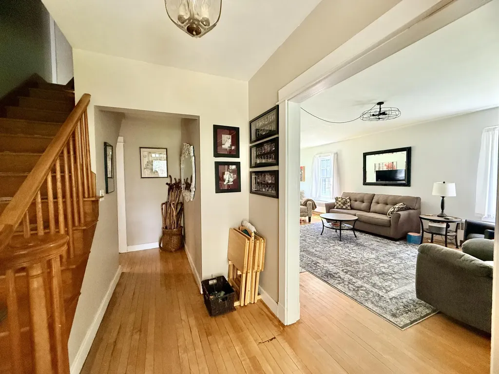 269 Main Street Lincoln ME 04457