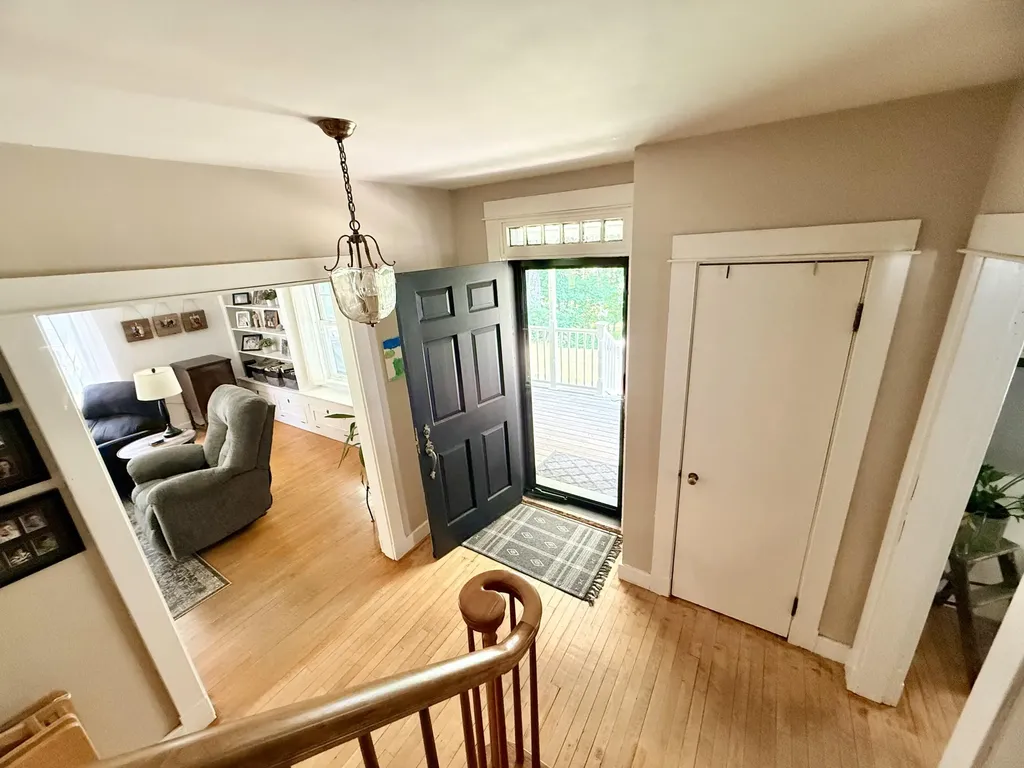 269 Main Street Lincoln ME 04457