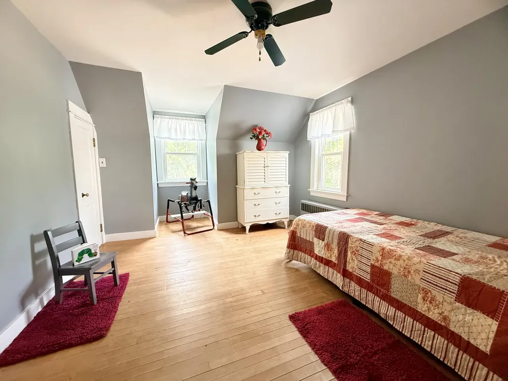 269 Main Street Lincoln ME 04457