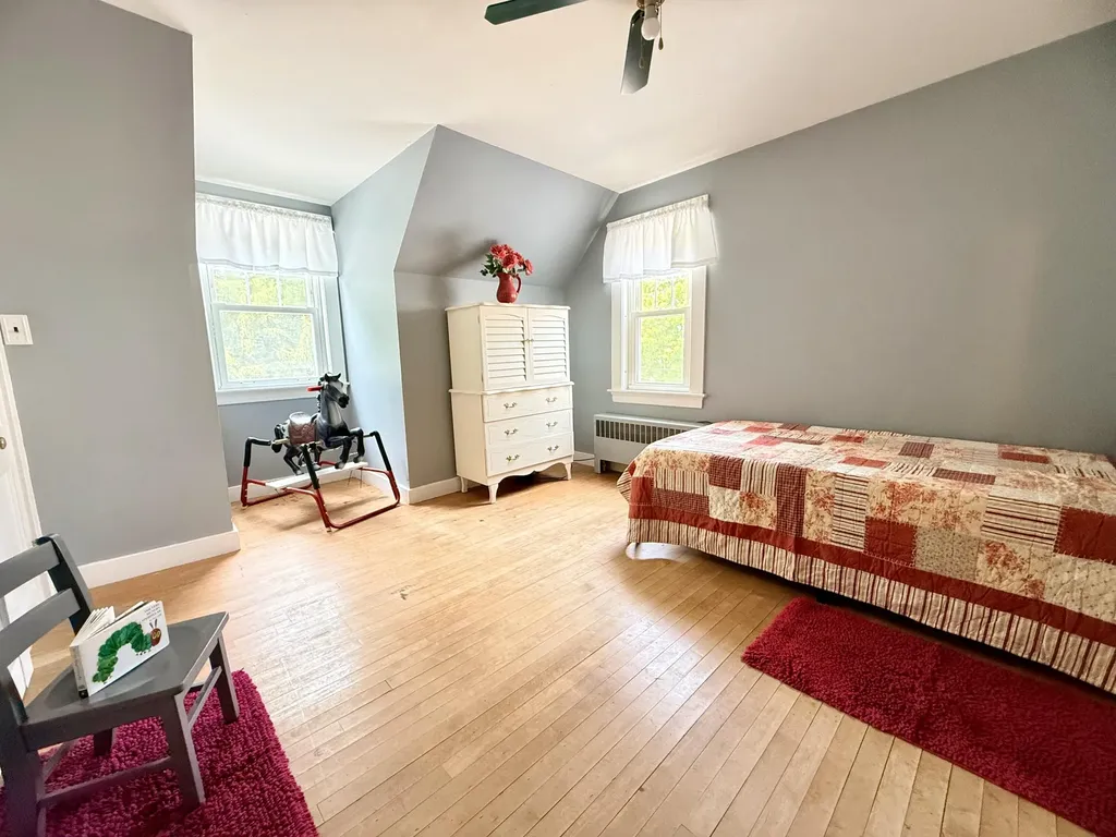 269 Main Street Lincoln ME 04457