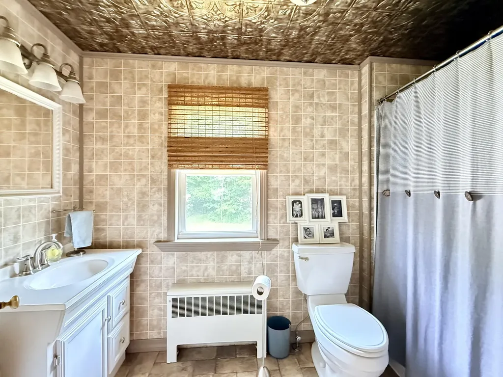 269 Main Street Lincoln ME 04457
