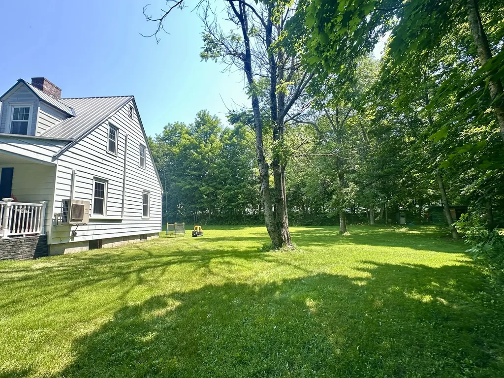 269 Main Street Lincoln ME 04457