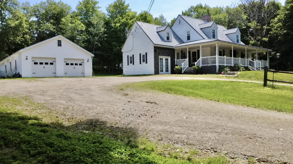 269 Main Street Lincoln ME 04457