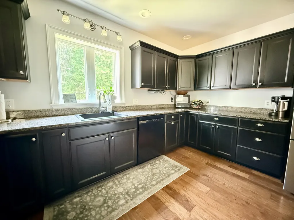 269 Main Street Lincoln ME 04457