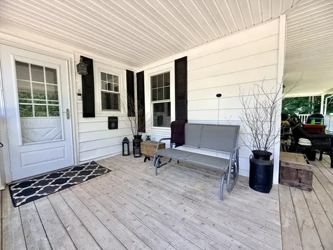 269 Main Street Lincoln ME 04457