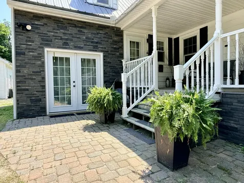 269 Main Street Lincoln ME 04457
