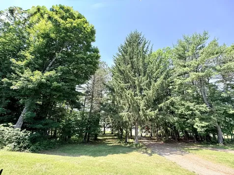269 Main Street Lincoln ME 04457