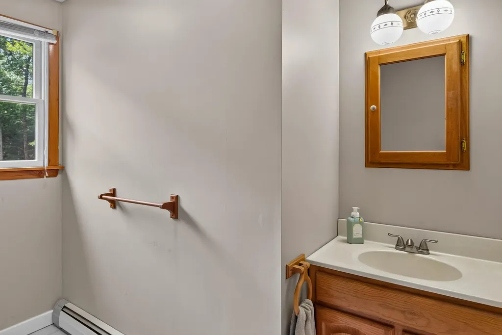 130 Stillwater Avenue Orono ME 04473