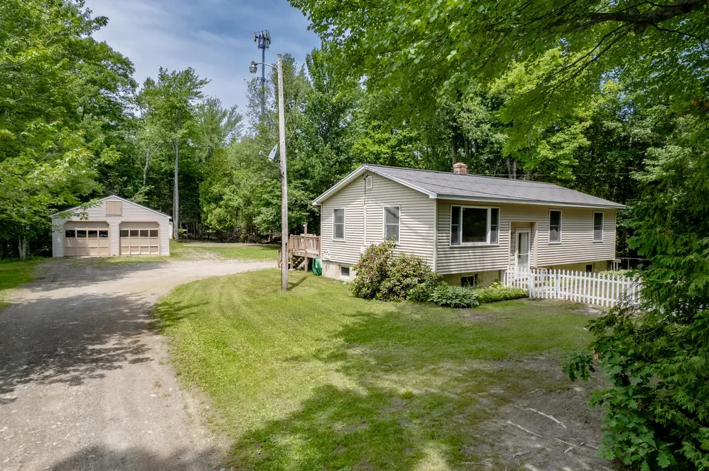 130 Stillwater Avenue Orono ME 04473