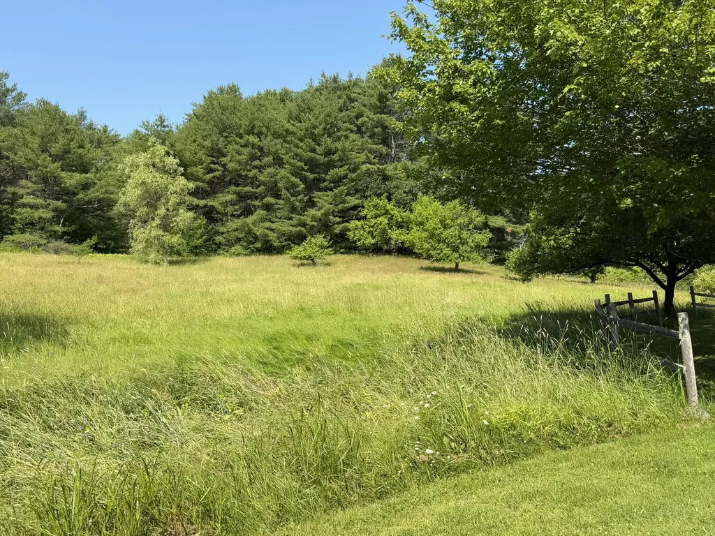 1895 Wagner Bridge Road Waldoboro ME 04572