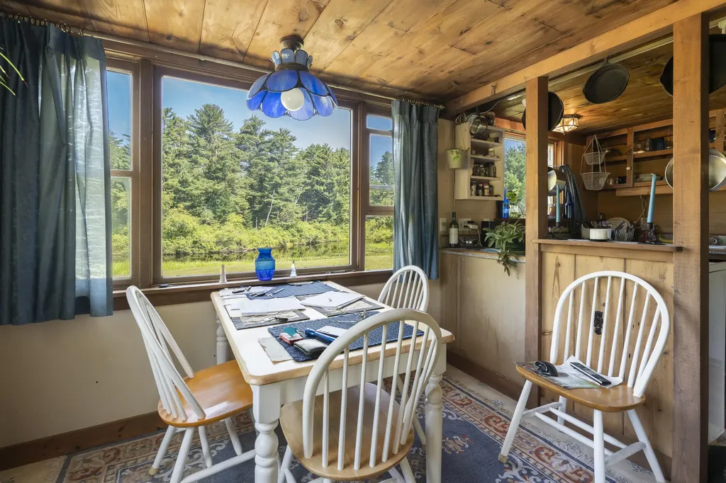 1895 Wagner Bridge Road Waldoboro ME 04572