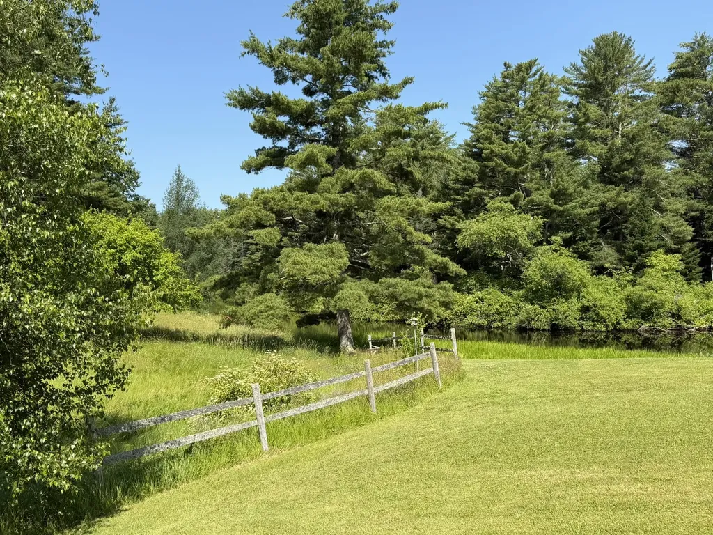 1895 Wagner Bridge Road Waldoboro ME 04572