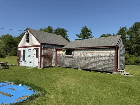 1895 Wagner Bridge Road Waldoboro ME 04572