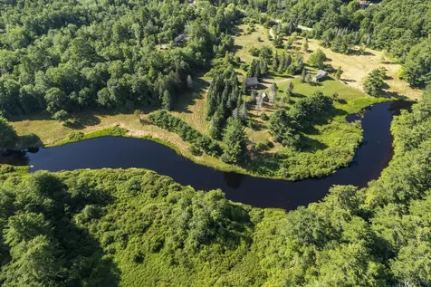 1895 Wagner Bridge Road Waldoboro ME 04572