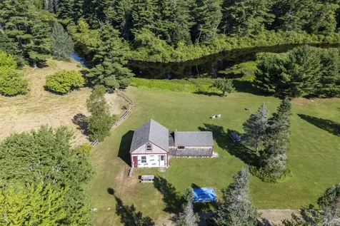 1895 Wagner Bridge Road Waldoboro ME 04572