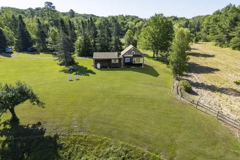 1895 Wagner Bridge Road Waldoboro ME 04572