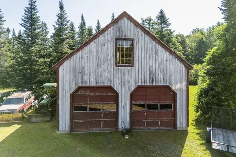 1895 Wagner Bridge Road Waldoboro ME 04572