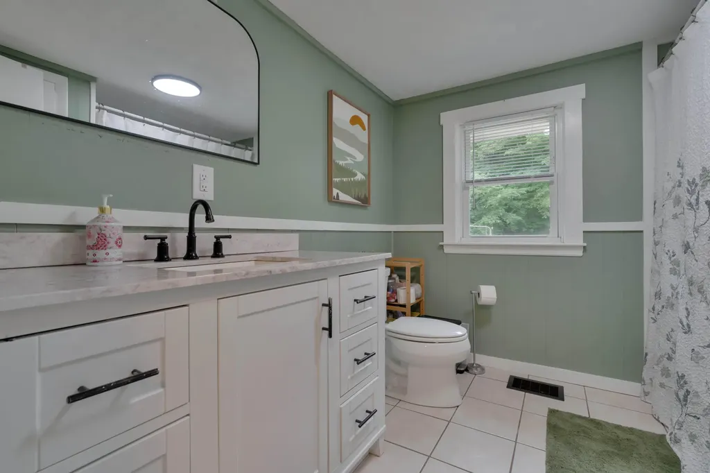 178 Ossipee Trail W Limington ME 04049