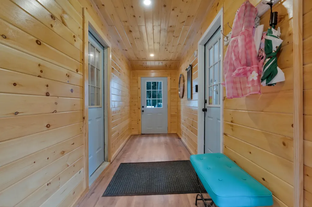 178 Ossipee Trail W Limington ME 04049